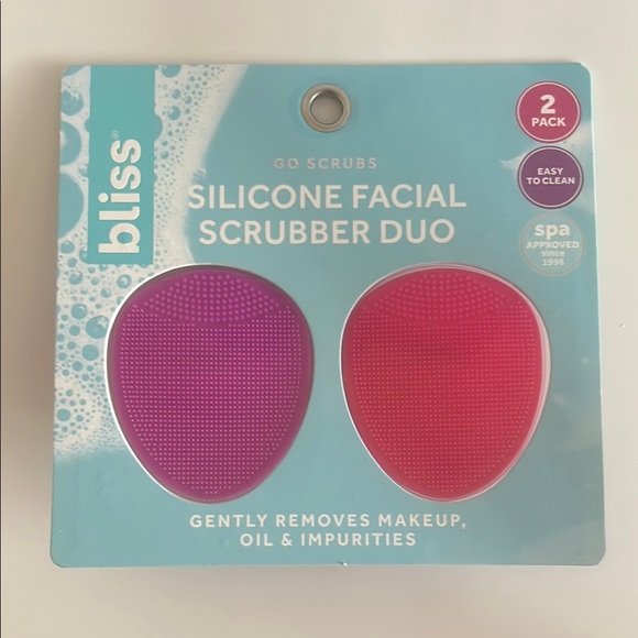 Bliss Go Scrubs Facial Scrubber Duo-Purple/Pink - Picture 2 of 3